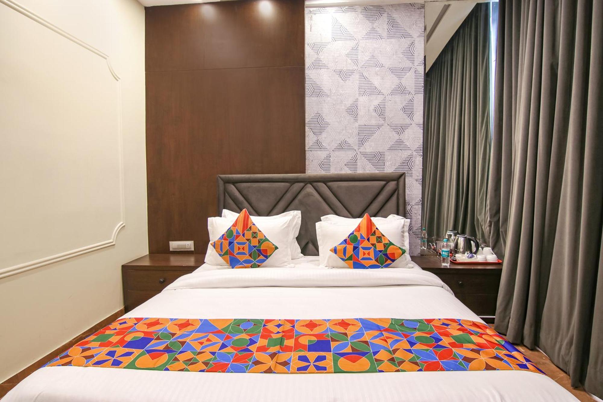 Fabhotel Prime K9 Crown Лудхиана Экстерьер фото