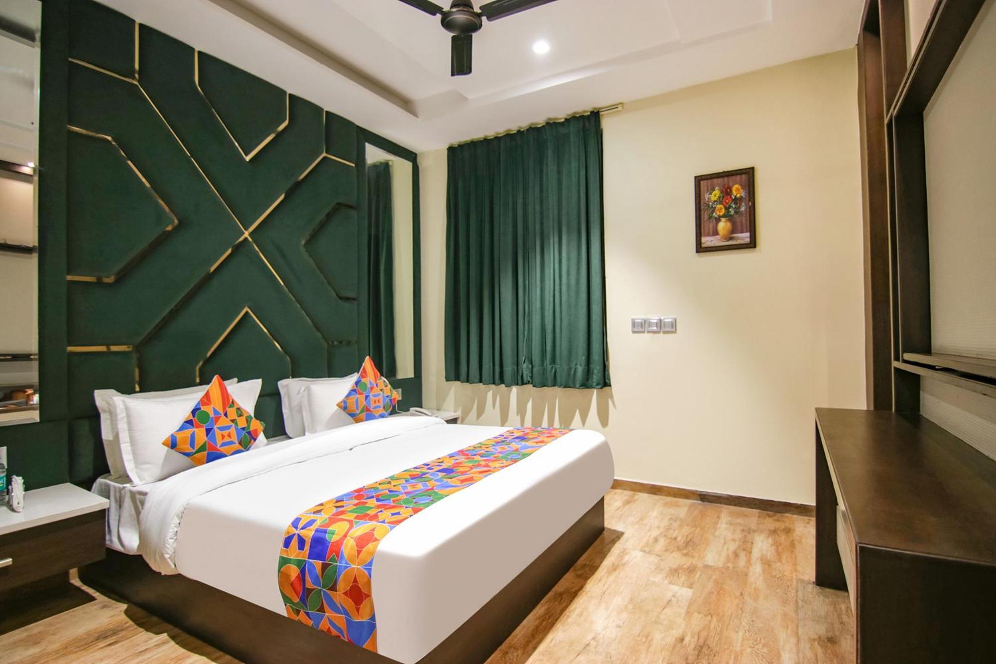 Fabhotel Prime K9 Crown Лудхиана Экстерьер фото